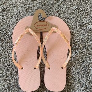 NWT Havaianas pink sparkle flip flop sandal